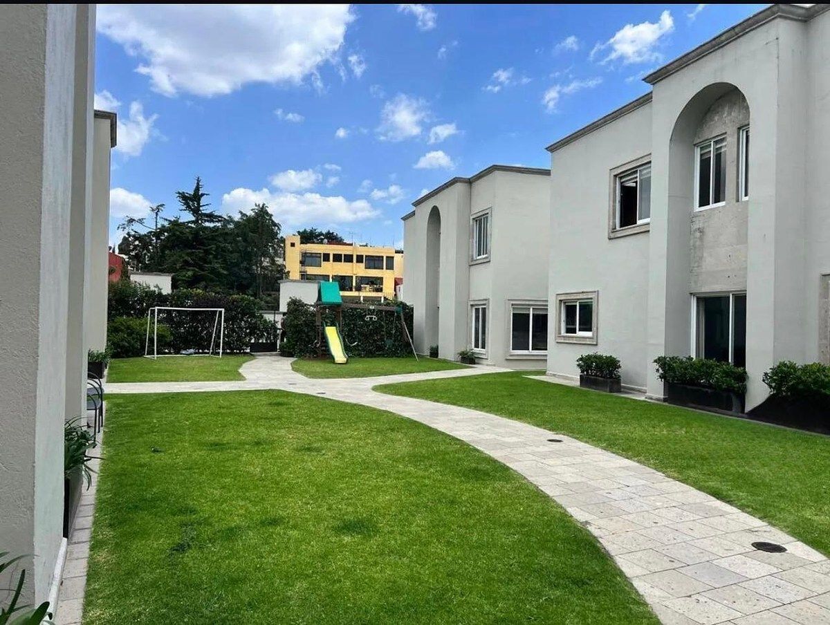 Casa en Condominio en Venta en Tecamachalco, foto 1 de 30