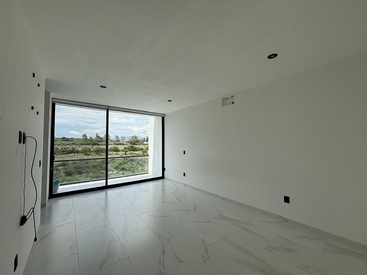Recamara principal, photo 26 of 46