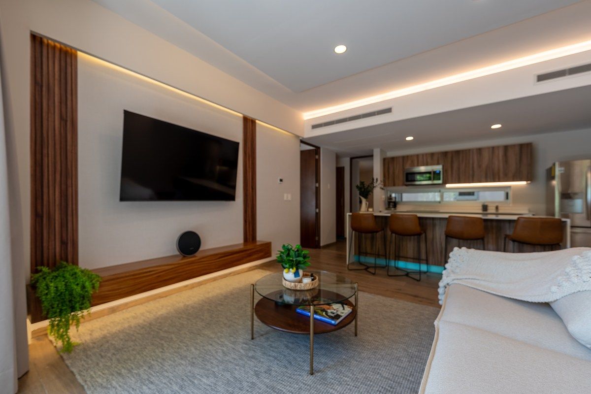 3 of 19: Sala y cocina