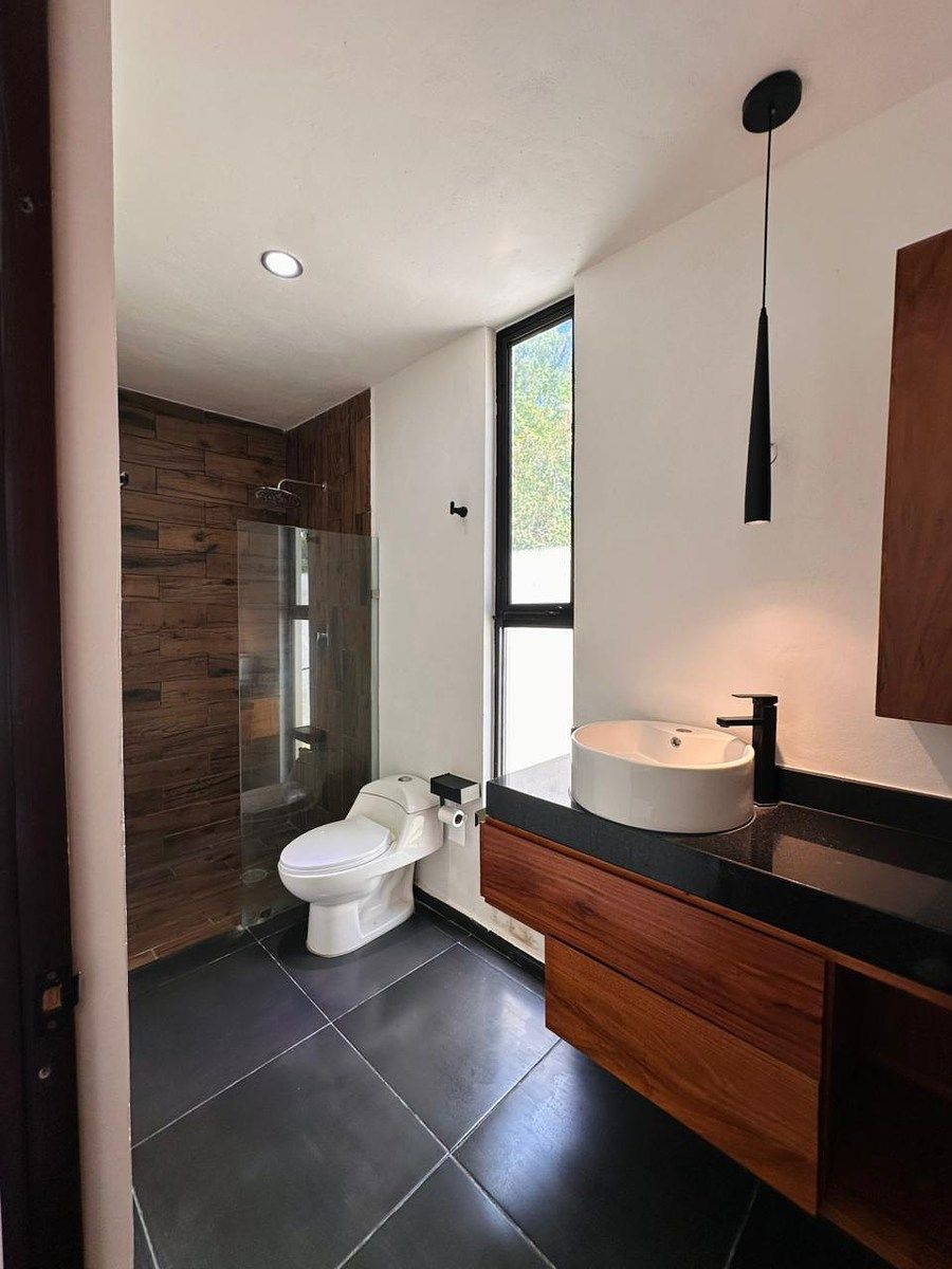 8 de 15: BAÑO PRINCIPAL