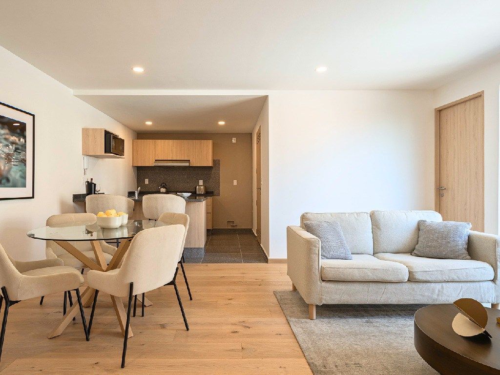 2 de 12: Sala comedor