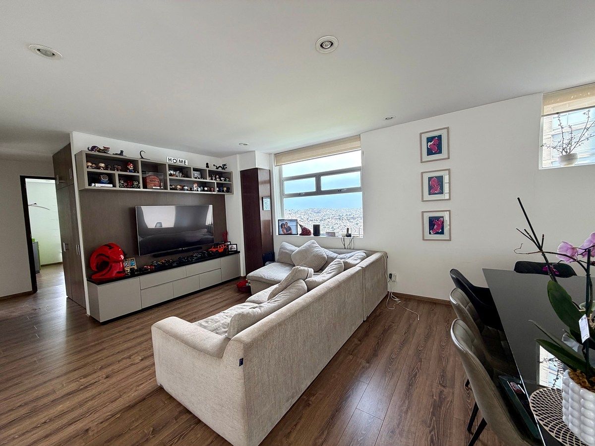 9 de 21: Sala de TV opción tercera recámara