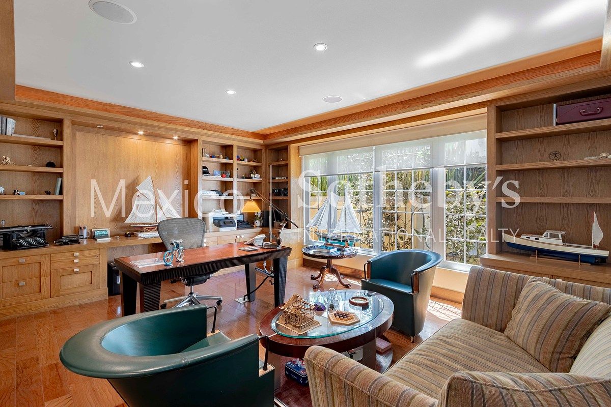 Casa en Venta en Privada Bosques de las Lomas, Villa Primaveras - foto 5