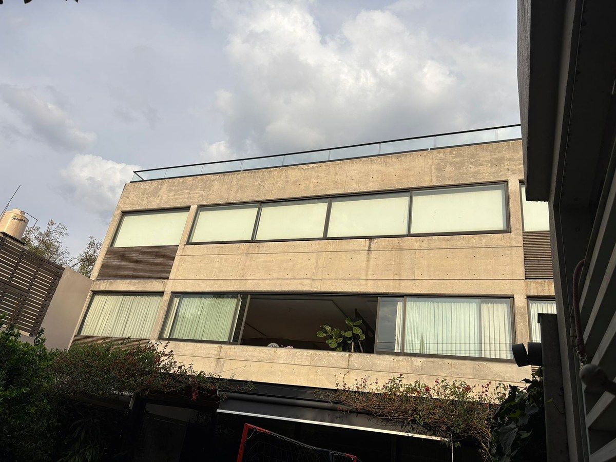 24 of 37: VISTA FRENTE