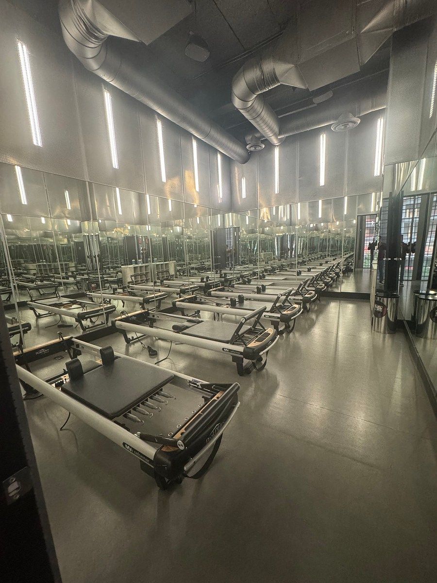 34 de 48: Salon de Pilates