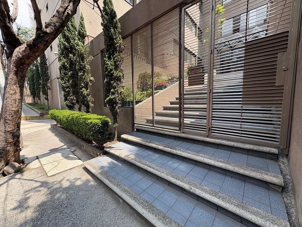 1 of 16: Departamento en renta en Insurgentes Cuicuilco  Rayo Vende®