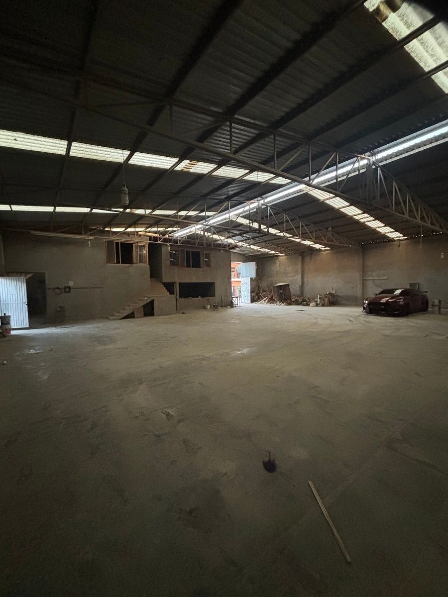 DEPÓSITO COMERCIAL PARA ALUGUEL NO OESTE DA CIDADE, foto 1 de 8