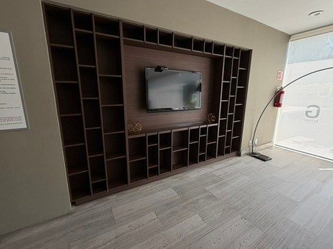 salón de adultos, foto 20 de 29