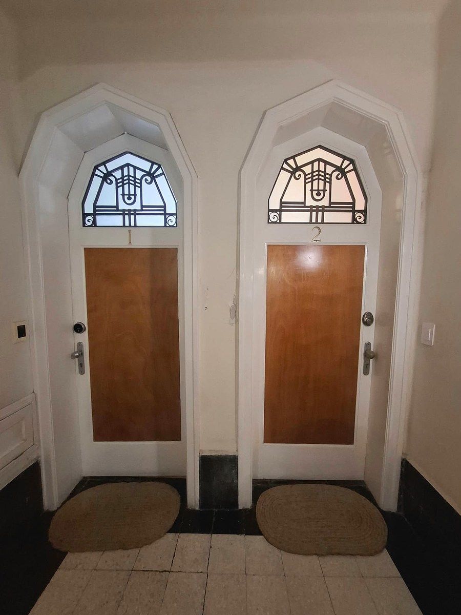 13 de 18: Puerta departamento