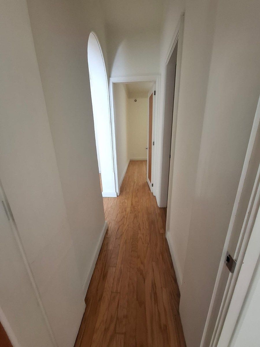 9 de 18: Pasillo recamaras