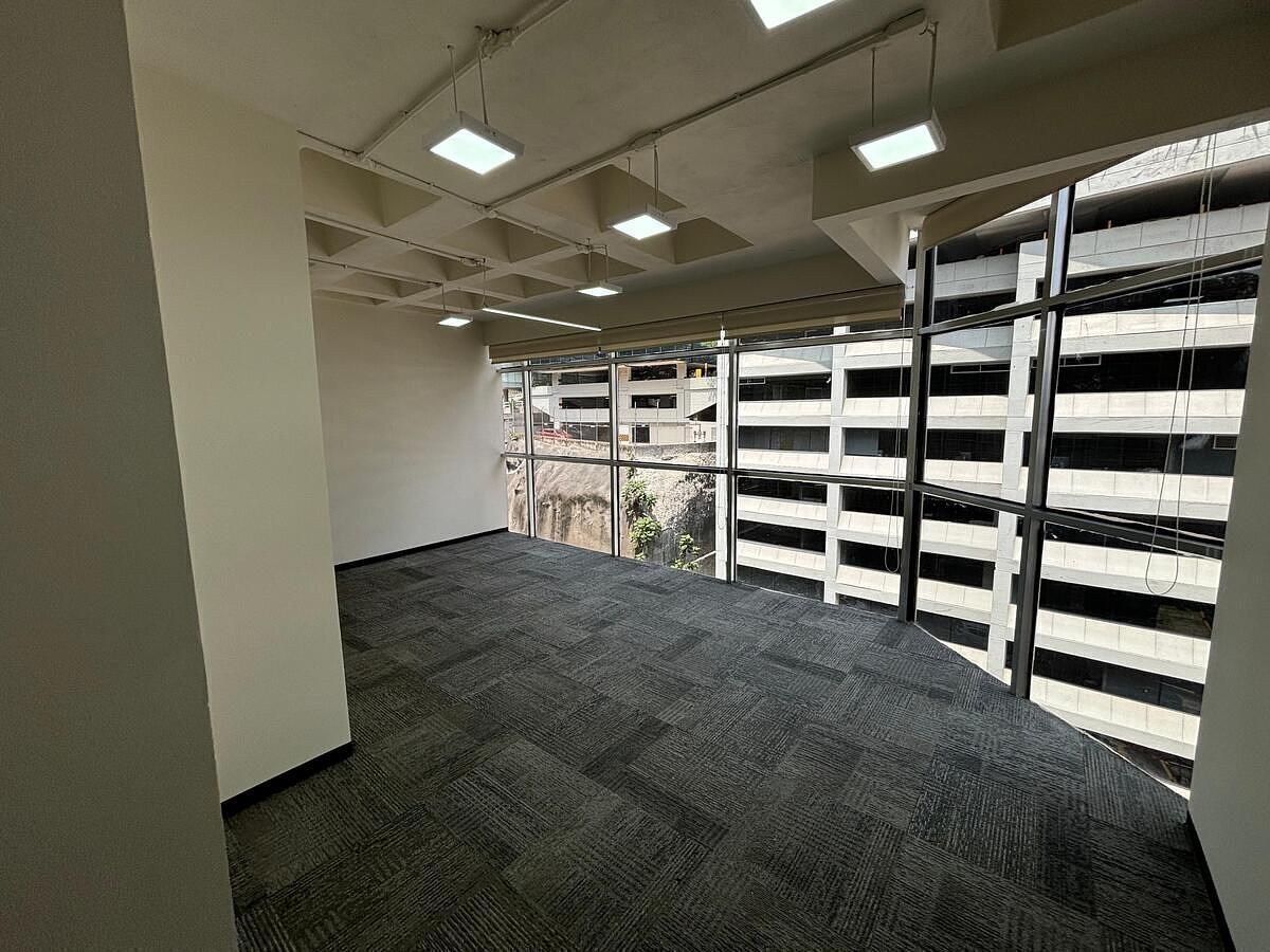 Sala Comercial em Bosque de las Lomas, Miguel Hidalgo, foto 8 de 18