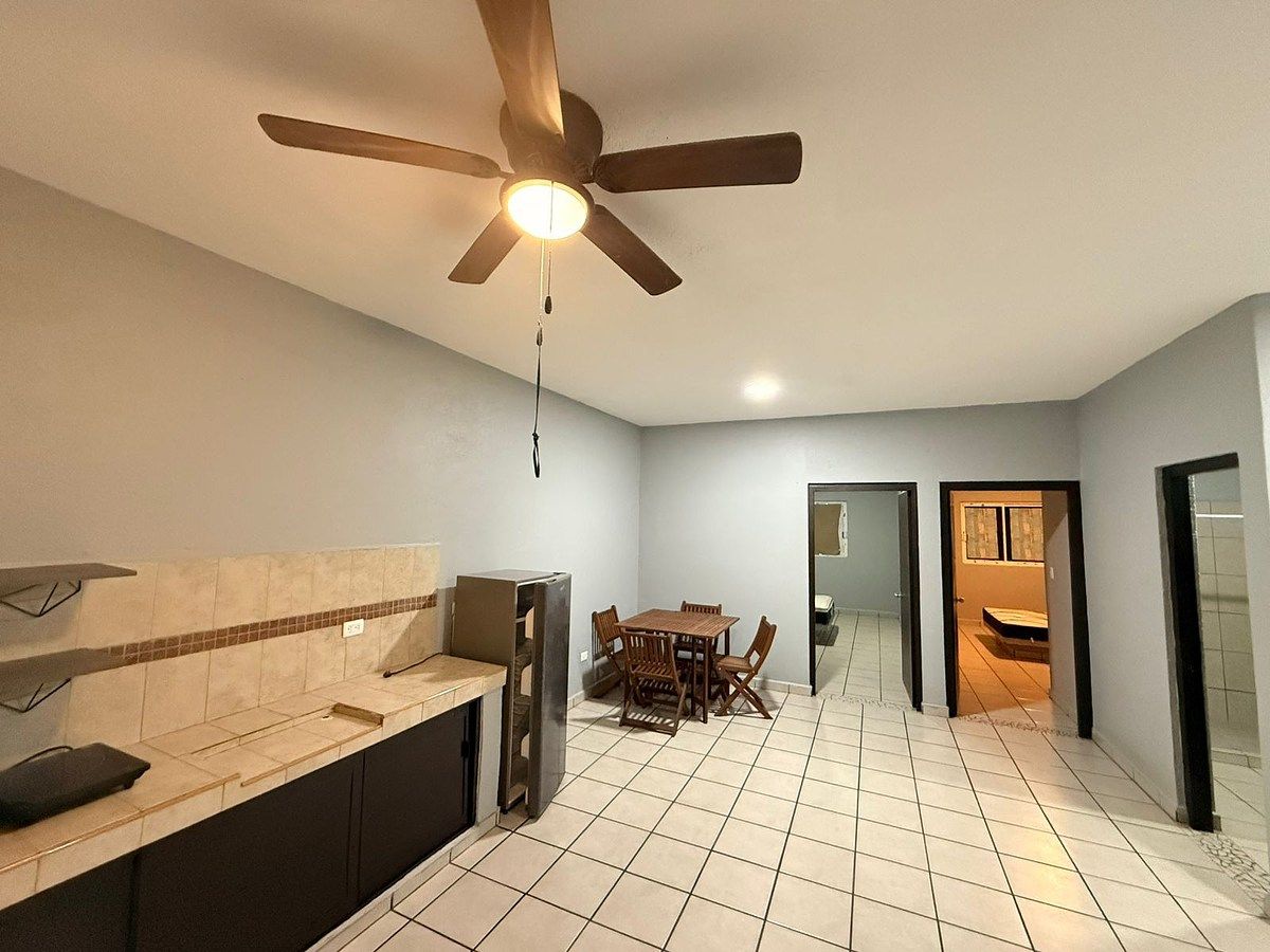 4 de 12: sala comedor