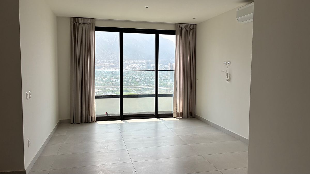 4 de 16: Área sala-comedor