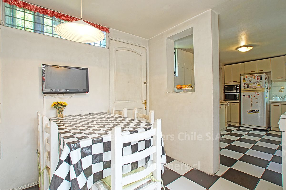 5 de 16: Comedor secundario