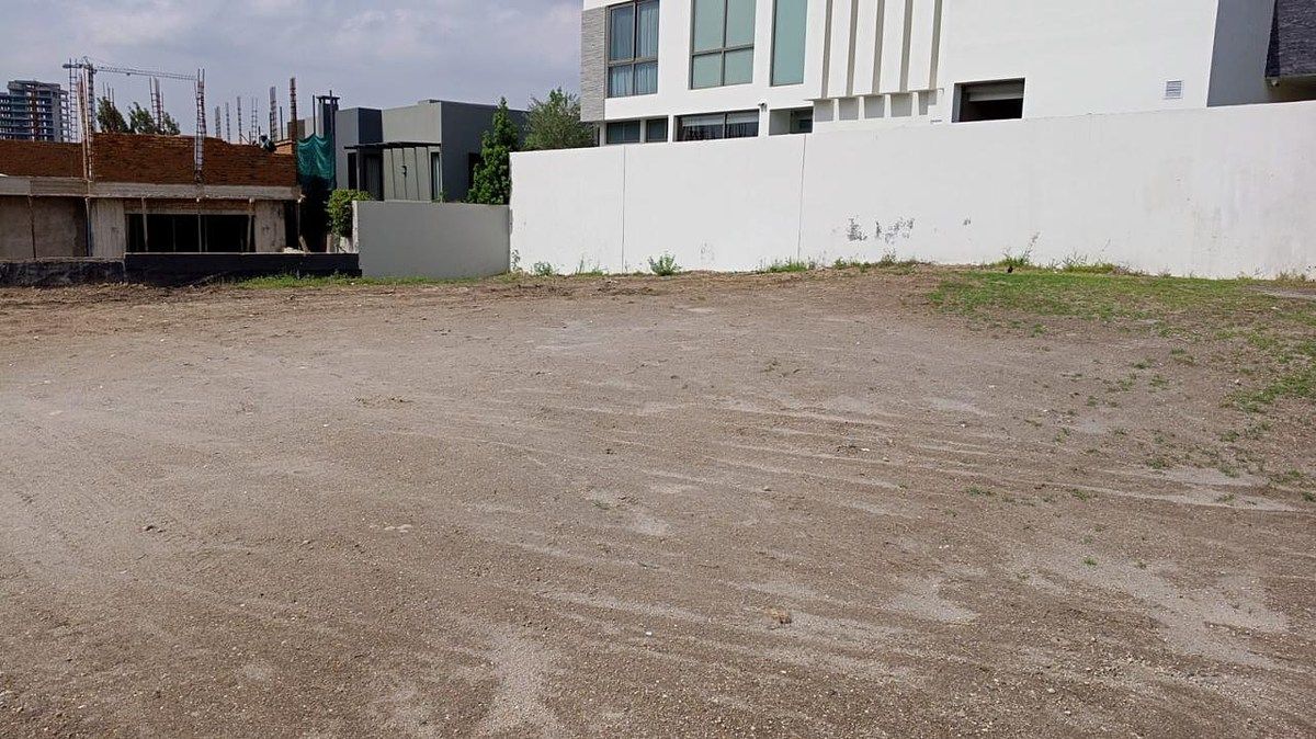 Terreno en Royal Country, Zapopan, foto 3 de 12