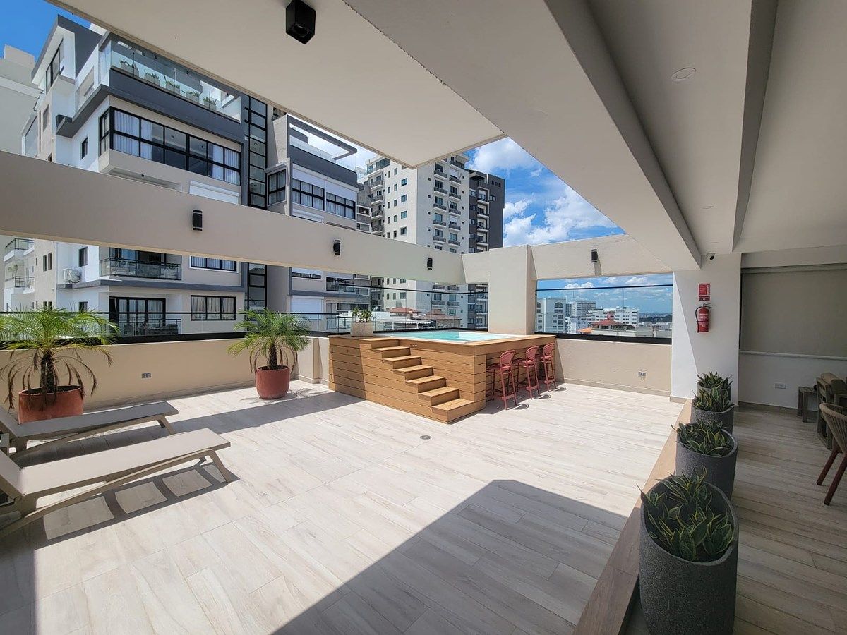 9 de 15: Terraza común - jacuzzi