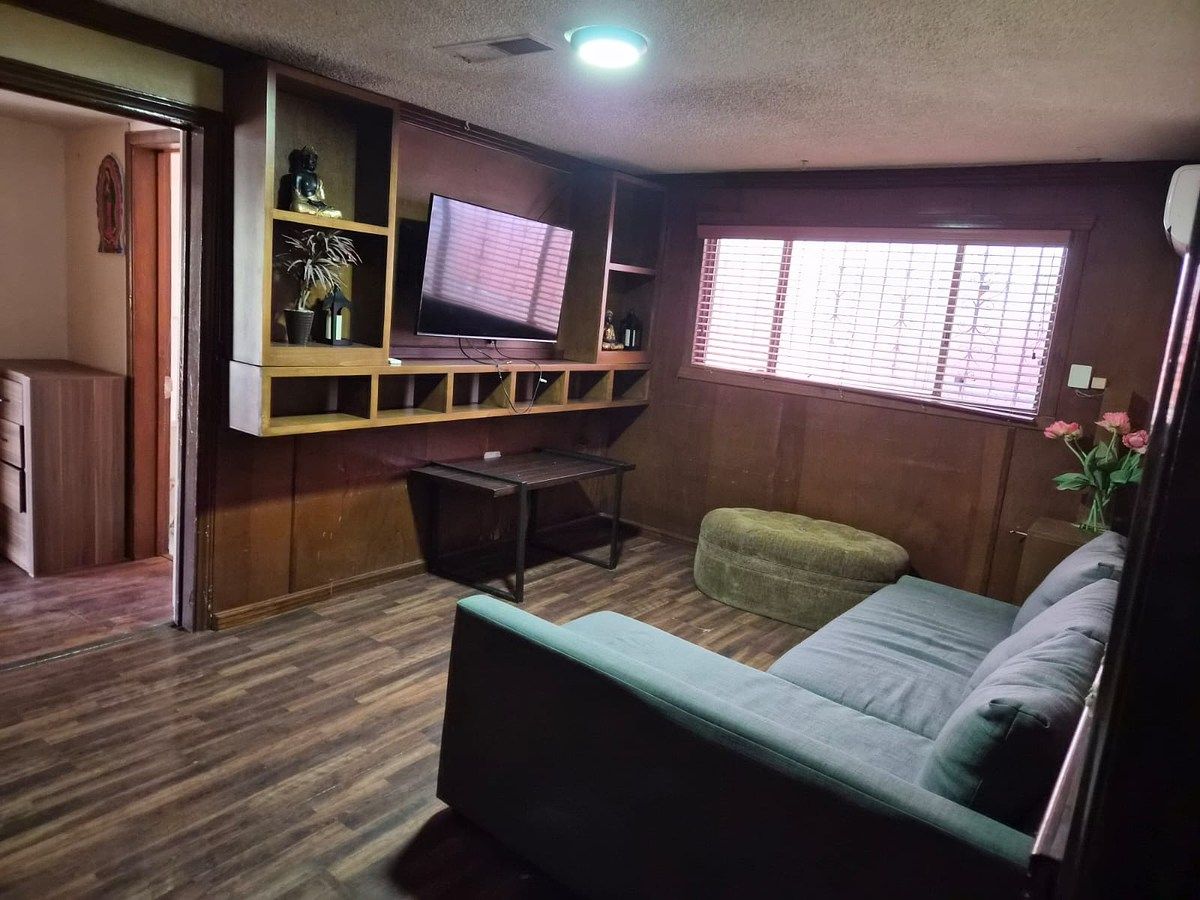 10 of 13: DEPARTAMENTO