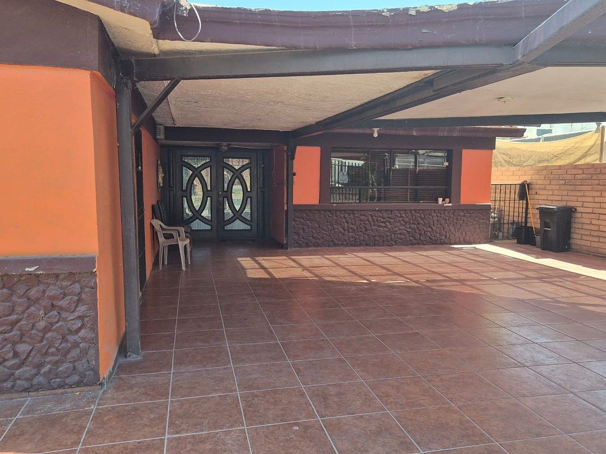 Casa en Villafontana, Mexicali, foto 2 de 17