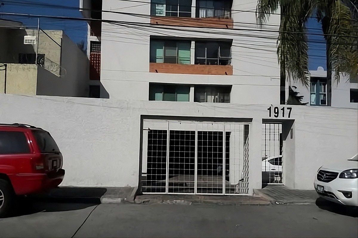 1 de 10: Fachada Edificio