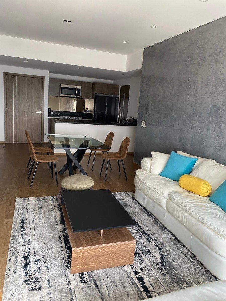 3 de 20: Sala y comedor