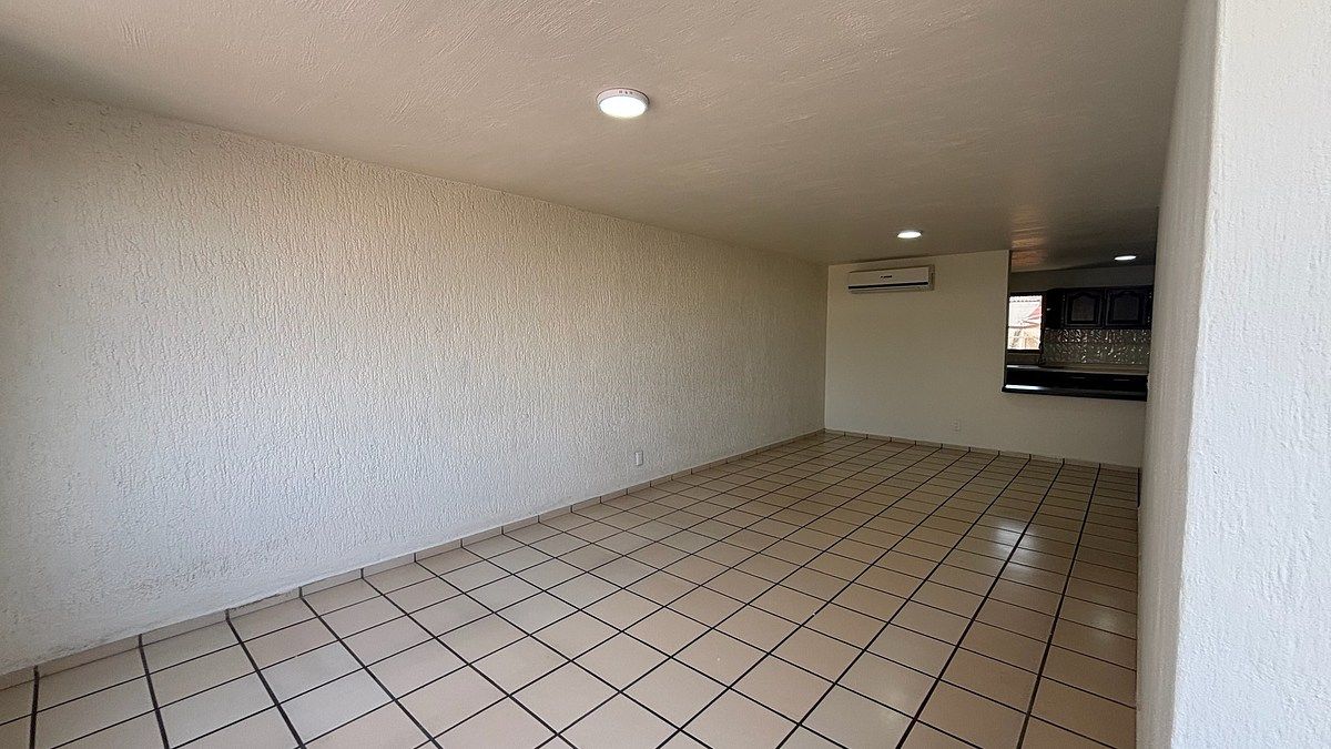 8 de 43: Sala-Comedor