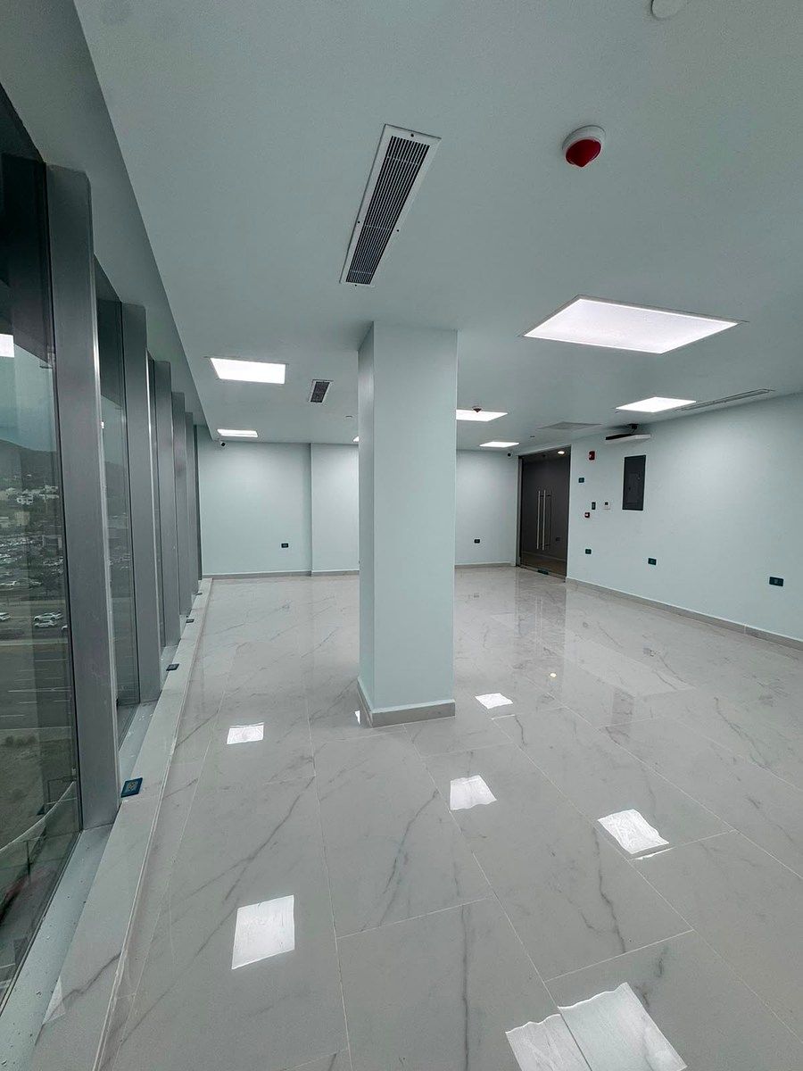 Sala Comercial em Villas la Rioja, Monterrey, foto 5 de 8