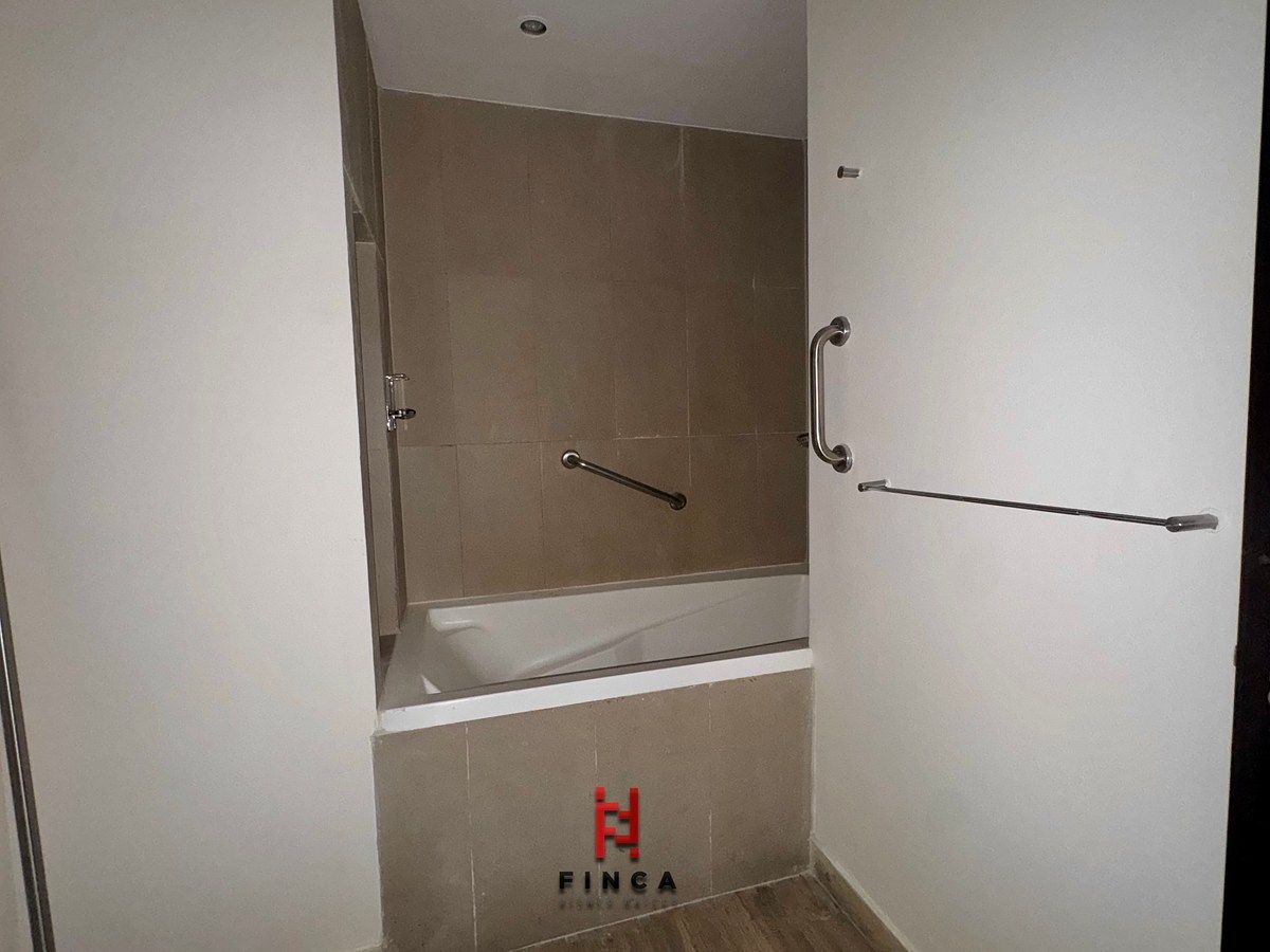 Apartment in Paseo de las Palmas, Huixquilucan, photo 11 of 15