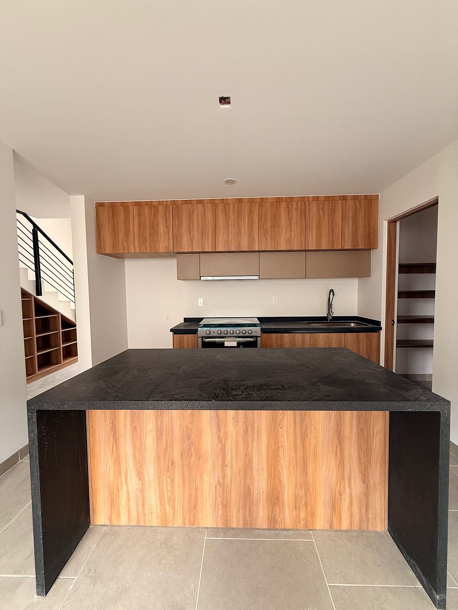 Casa em Zizana, El Marqués, foto 4 de 24