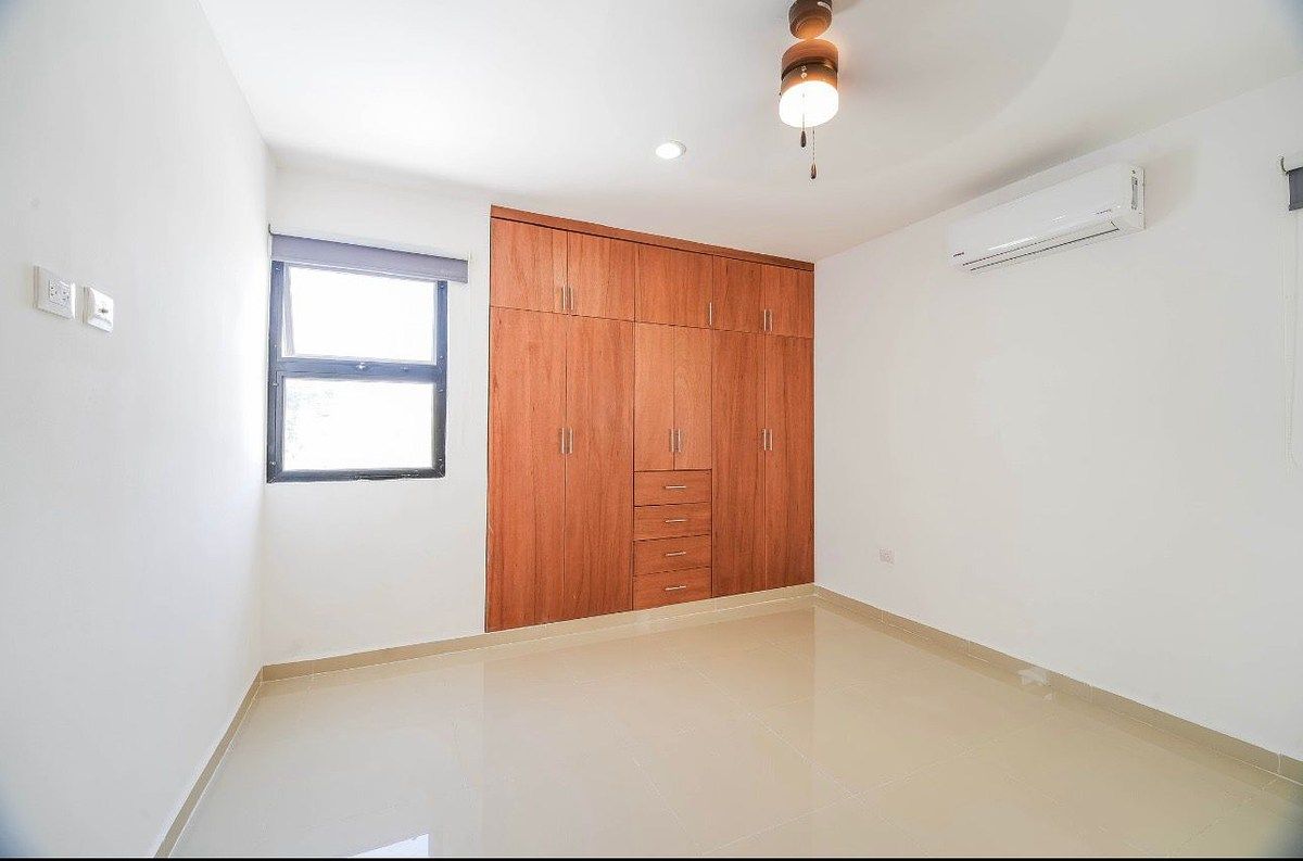 5 of 11: RECAMARA CON CLOSER DE PARED Y BAÑO