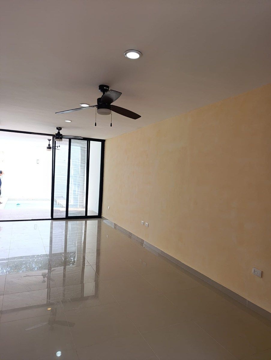 9 of 11: SALA COMEDOR CORRIDOS