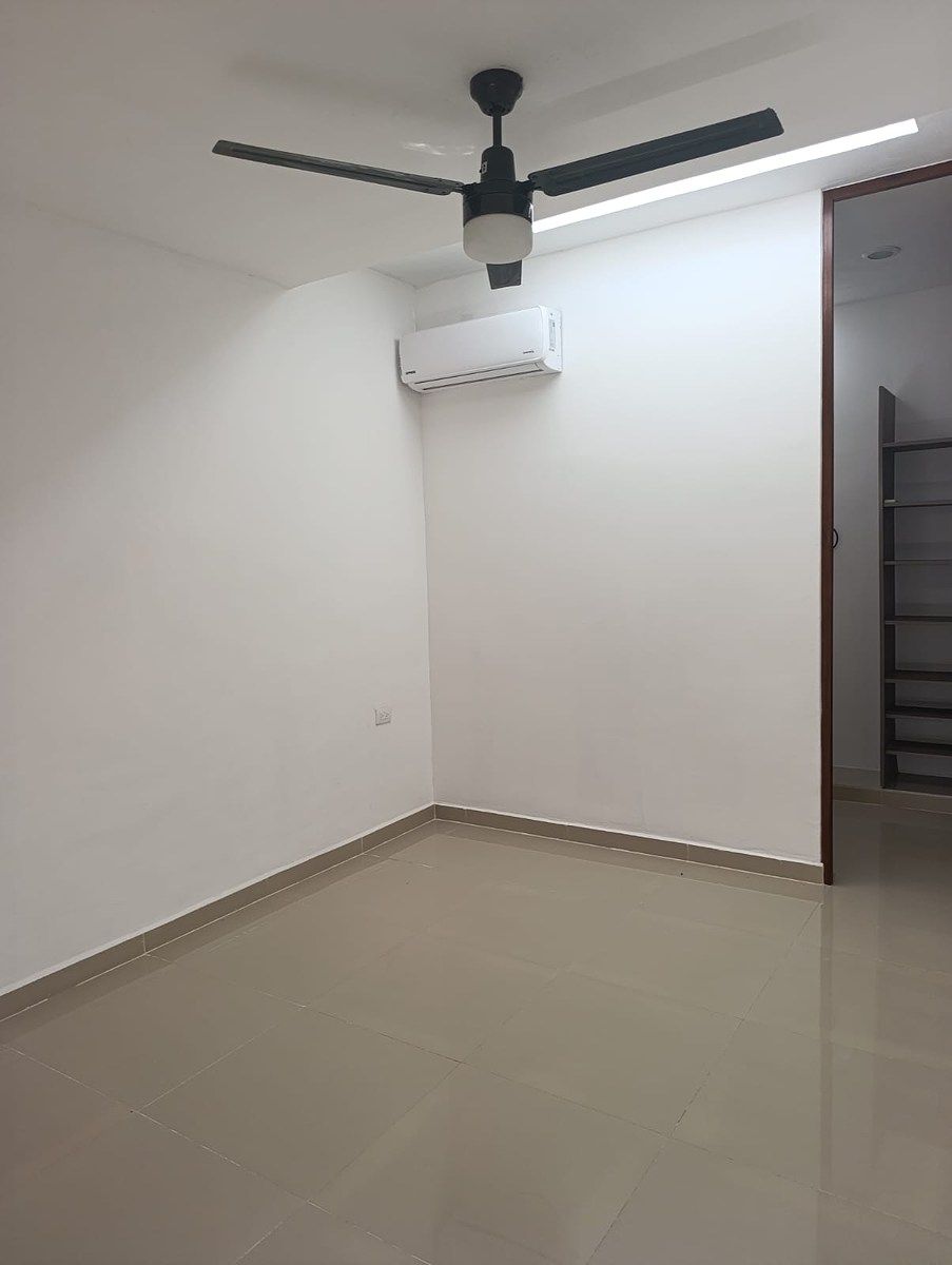 8 of 11: 3 RECAMARA CON CLOSET VESTIDOR Y BAÑO CADA UNA