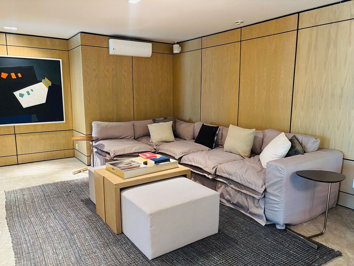 17 de 31: Family Room TV Room