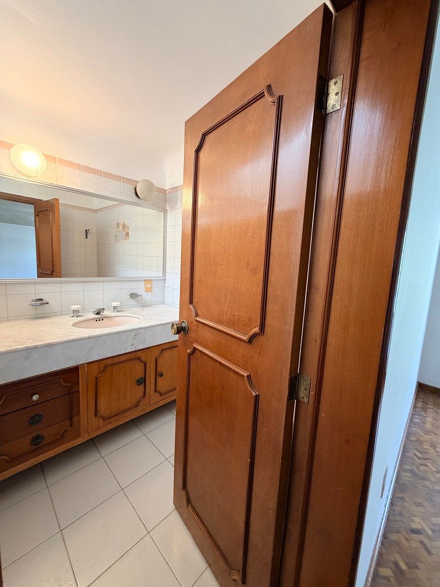 28 de 36: BAÑO RECAMRA PRINCIPAL