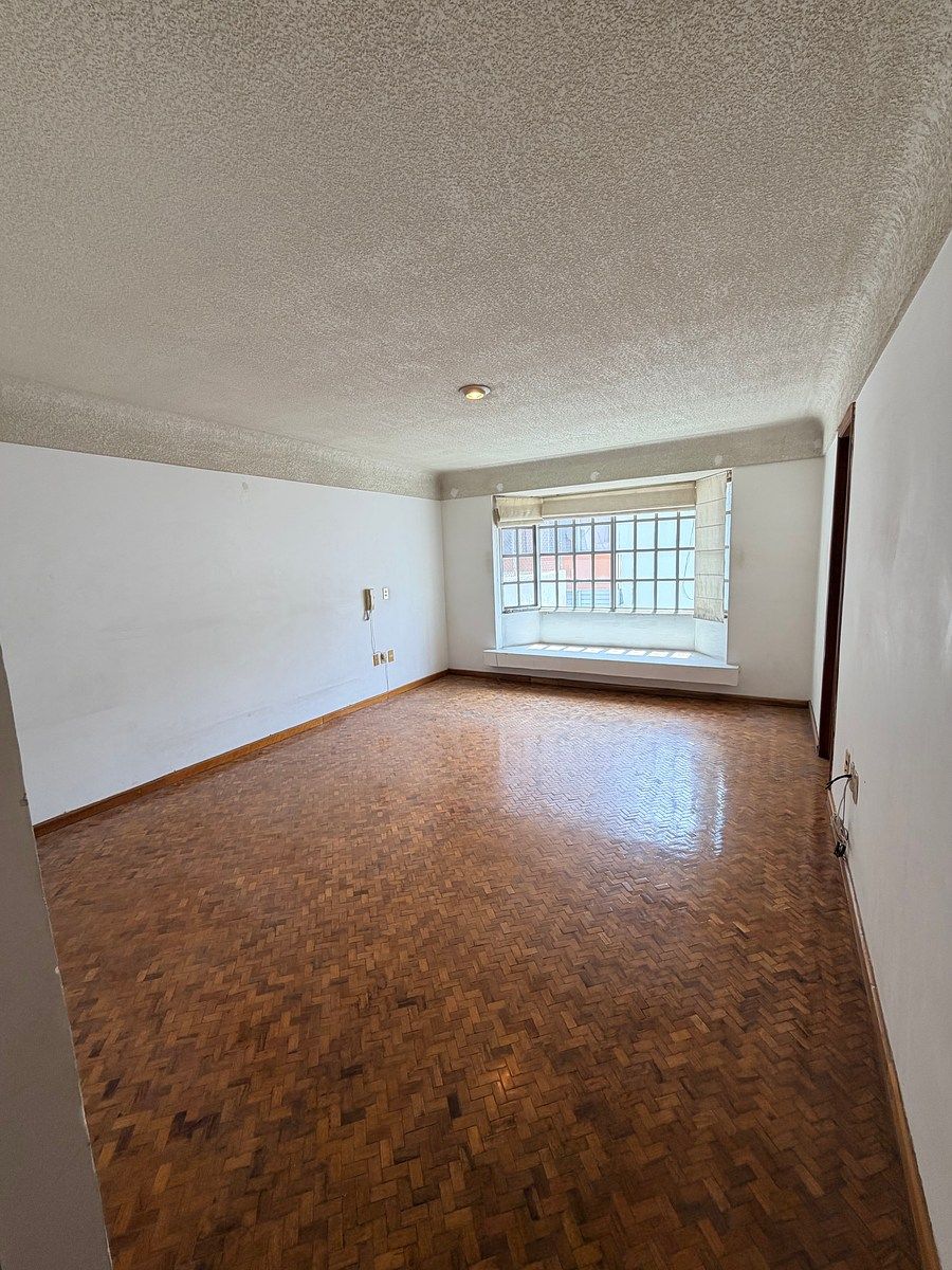 24 de 36: RECAMARA PRINCIPAL