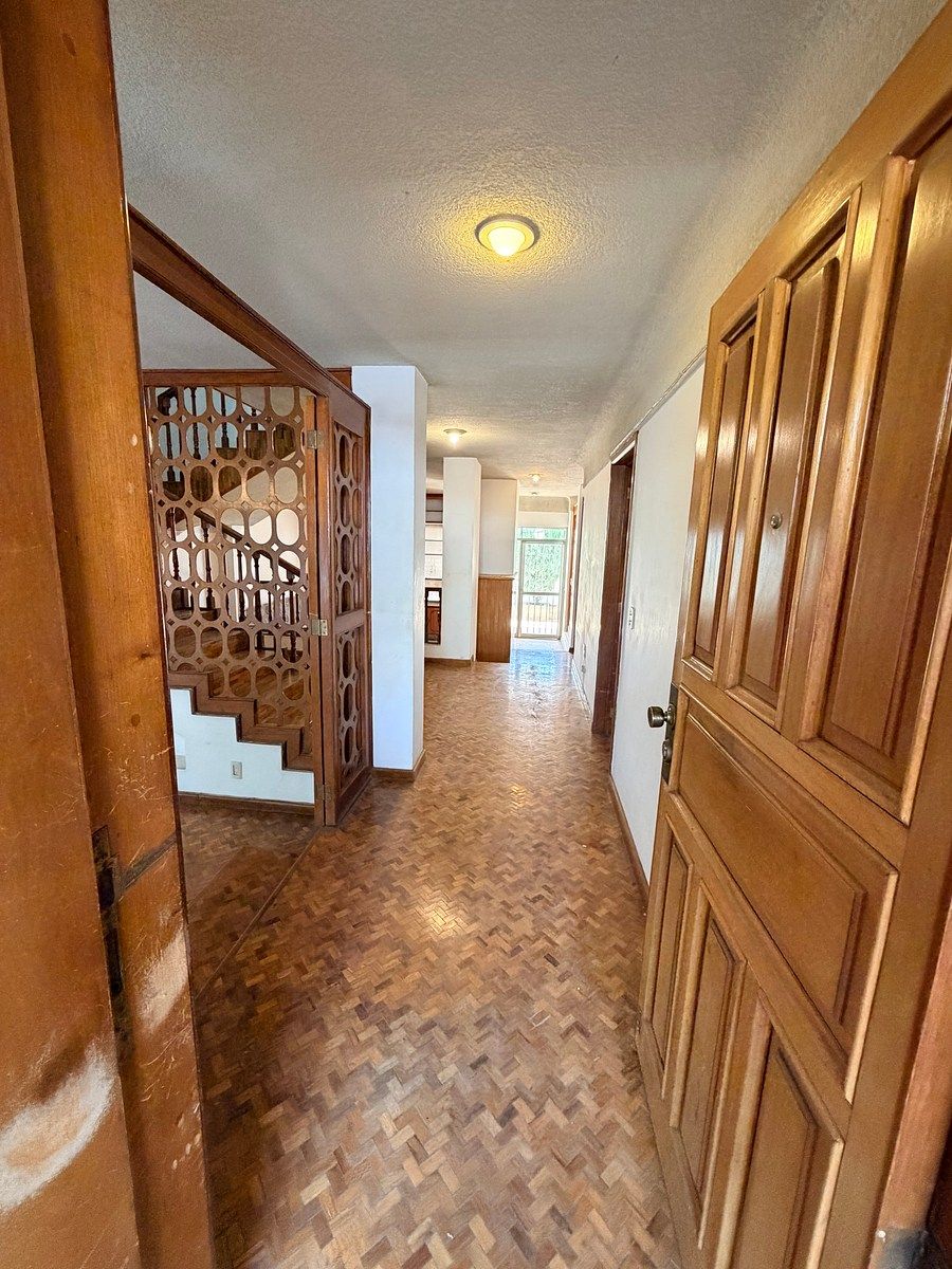 6 de 36: INGRESO A LA PROPIEAD