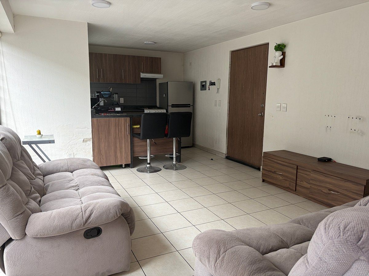 2 de 13: Sala comedor