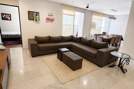 I am selling an apartment in Interlomas