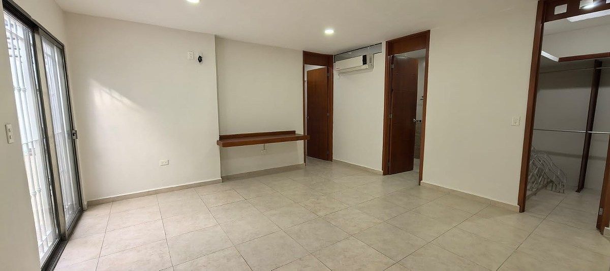 Casa en Juan Pablo II, Mérida, foto 7 de 18