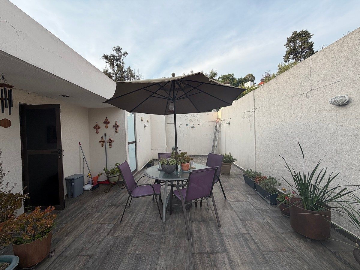 4 de 33: Terraza recámara principal