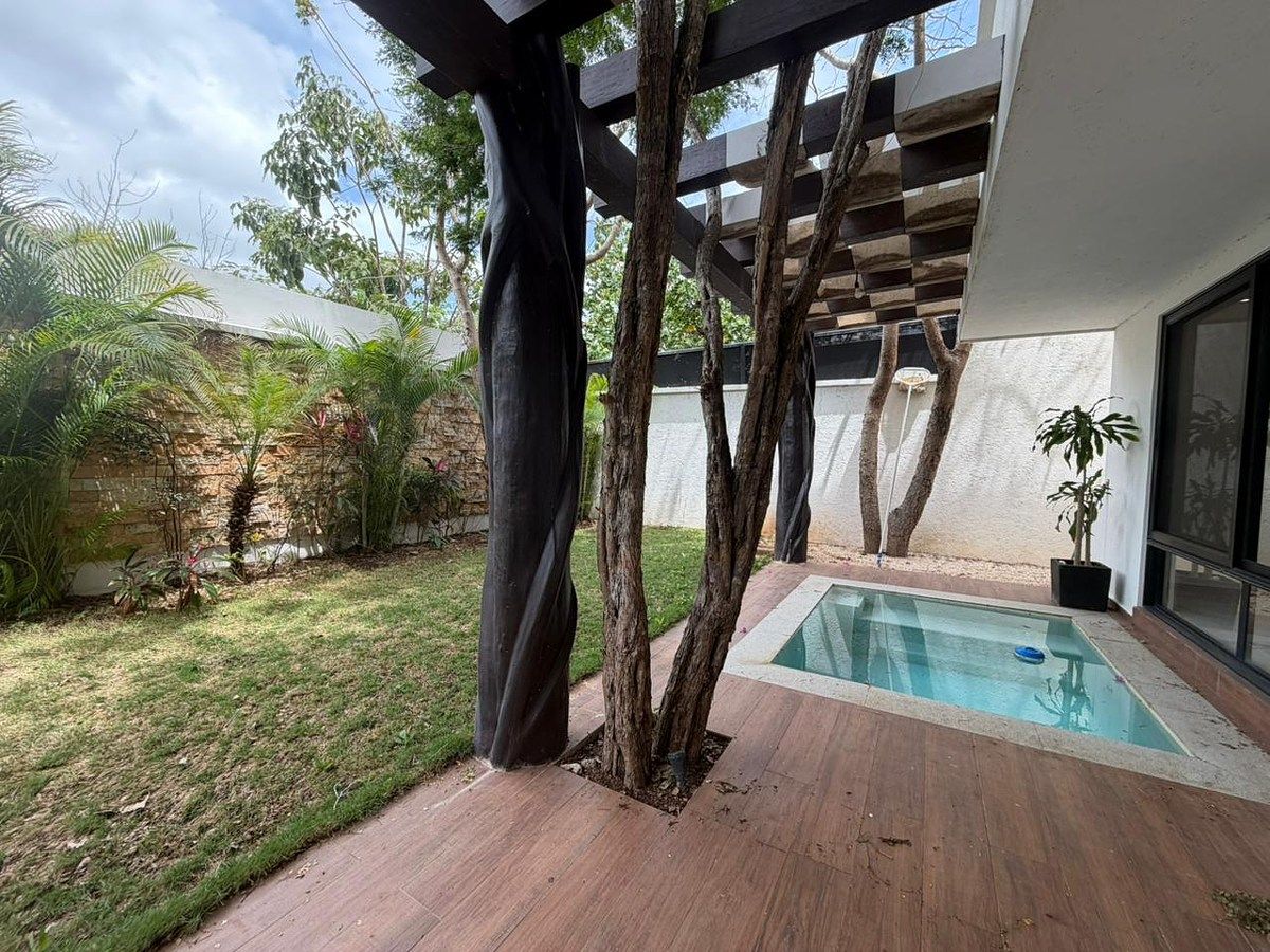 Casa en Venta en Privada en Temozon Norte - foto 3