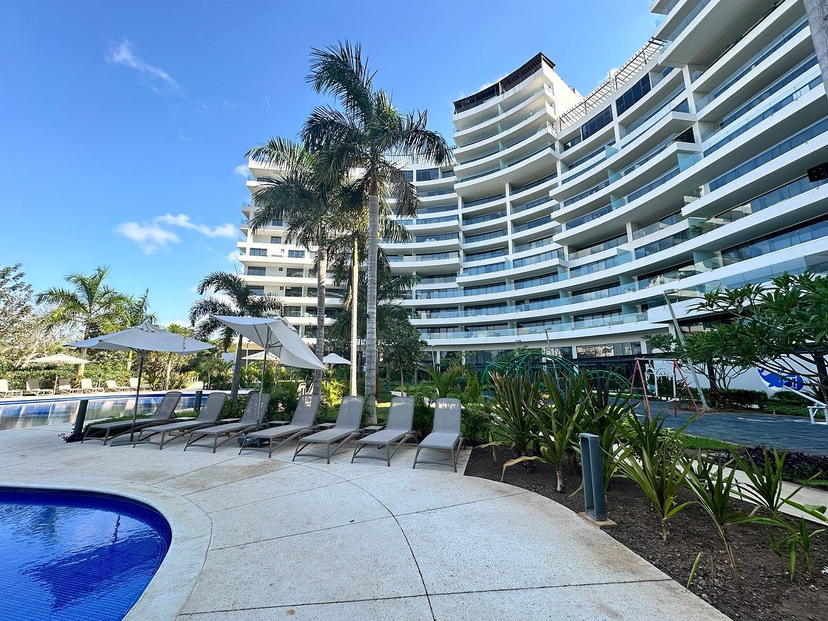 EXCLUSIVO PENTHOUSE EN VENTA, UBICADO EN MERIDEN CABO NORTE - foto 2