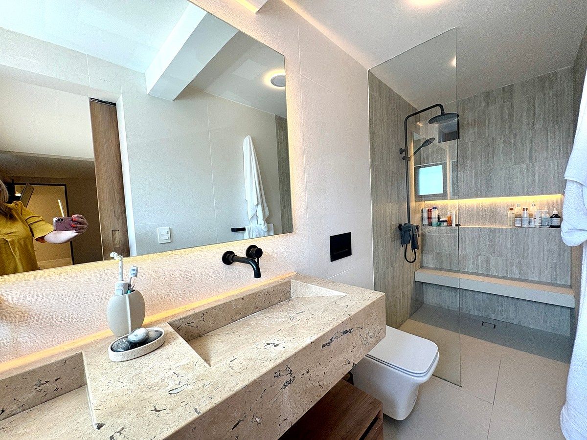 13 of 23: BAÑO RECAMARA PRINCIPAL