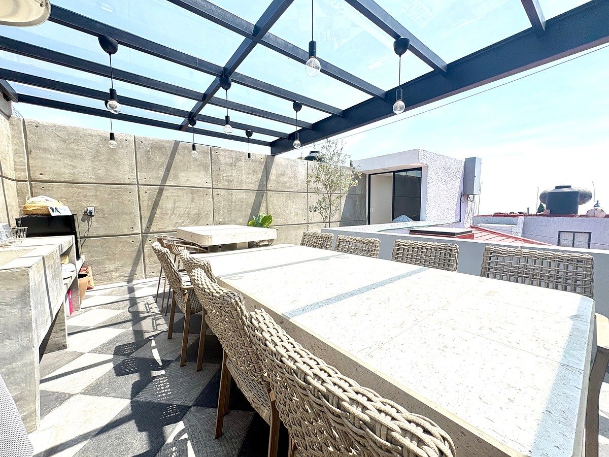 17 of 23: TERCER NIVEL