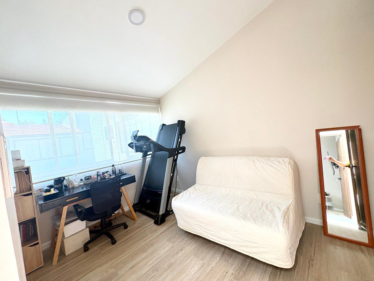 15 of 23: RECAMARA SECUNDARIA 2