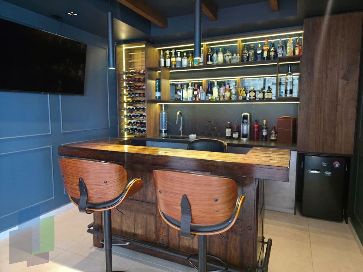 13 de 42: bar