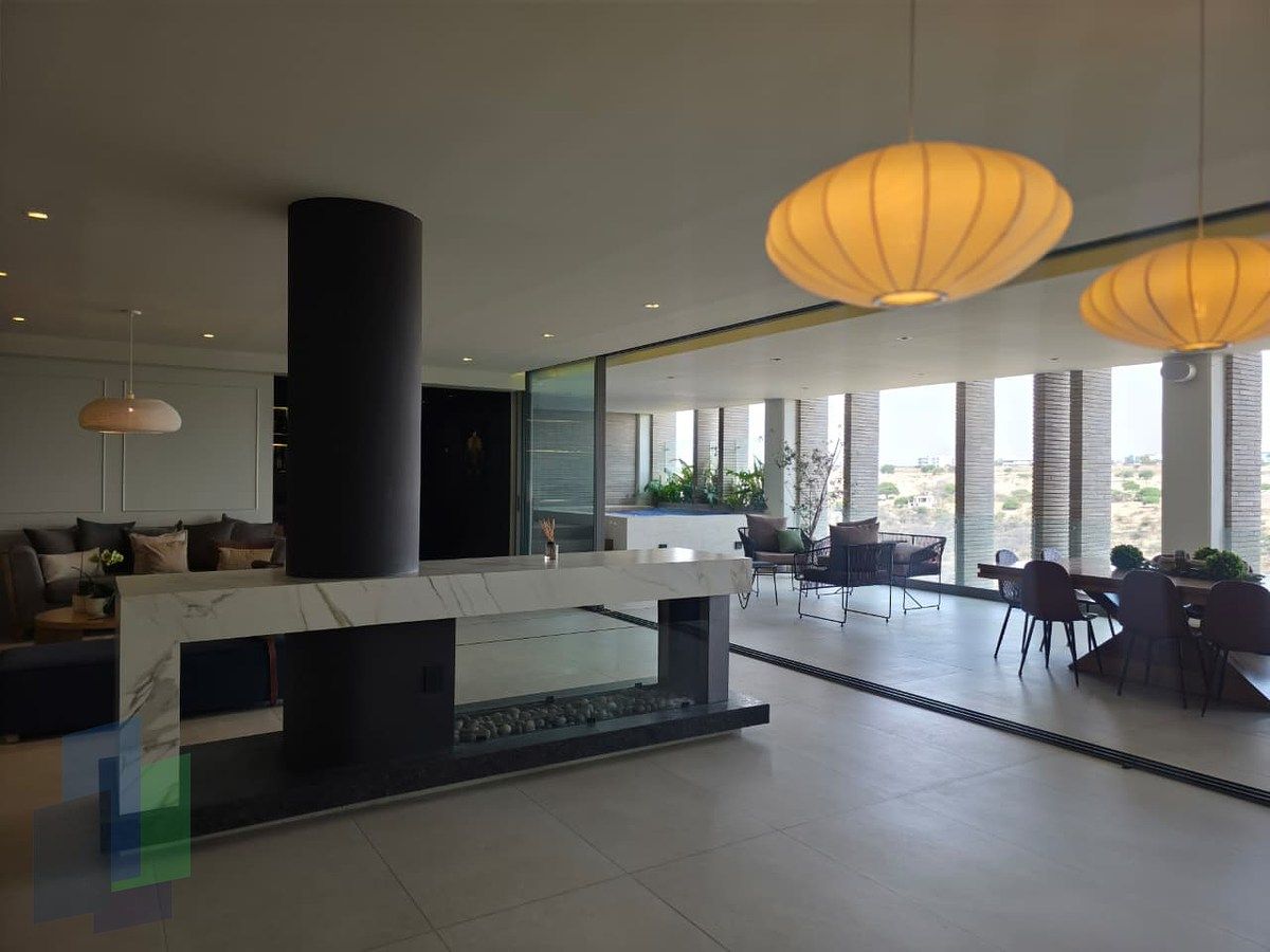 17 de 42: área de chimenea de etanol