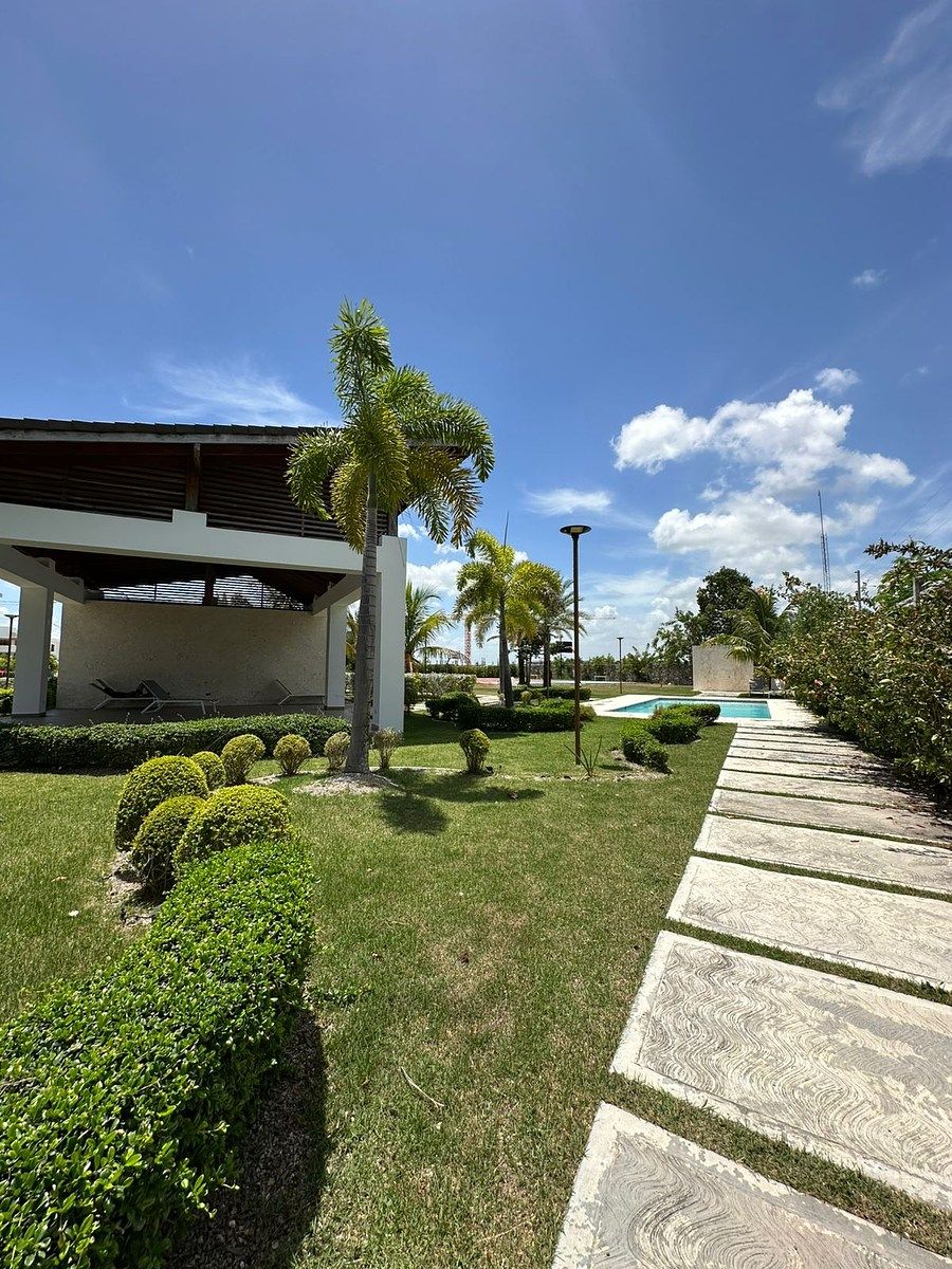 28 de 28: Amenidades Primaveral II