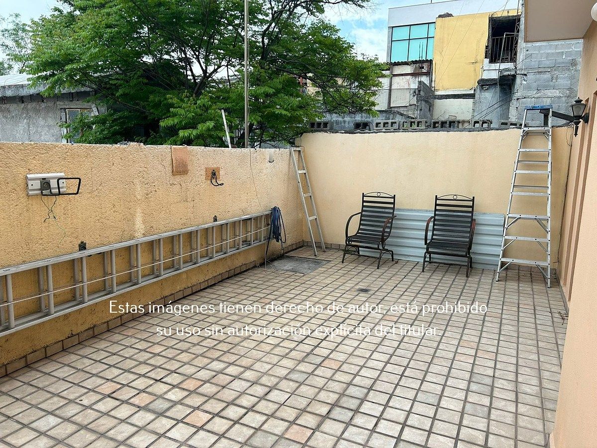 16 de 16: Casa en Venta en Av. Alfonso Reyes – Ubicación Estratégica c