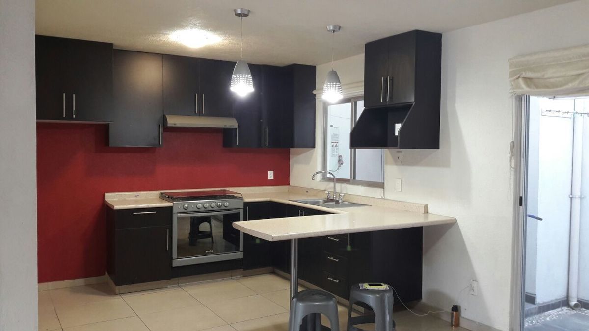 3 de 15: CASA EN RENTA EN COTO SANTA MARGARITA, ZAPOPAN, JAL.
