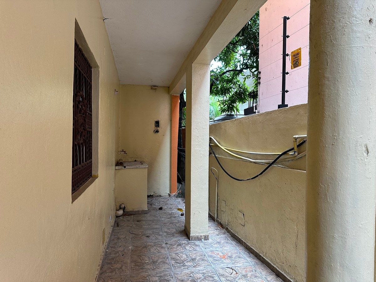 Casa en Los Tres Ojos, Santo Domingo Este, foto 14 de 17